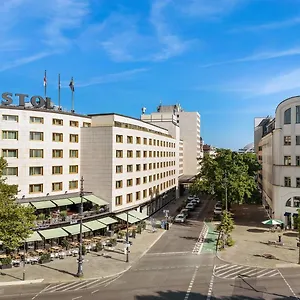 Hotel Bristol, Berlín